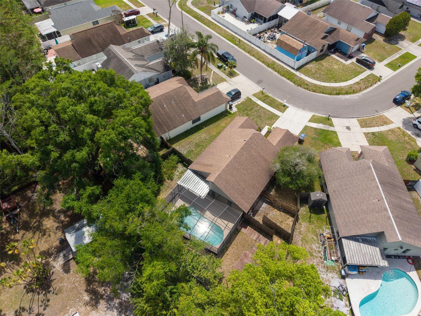 Listing photo id 39 for 5341 Southwick Drive