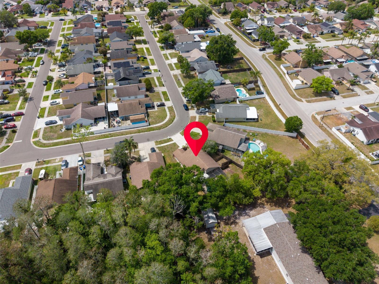 Listing photo id 42 for 5341 Southwick Drive