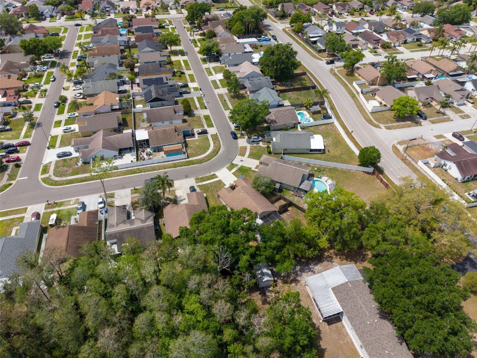 Listing photo id 43 for 5341 Southwick Drive