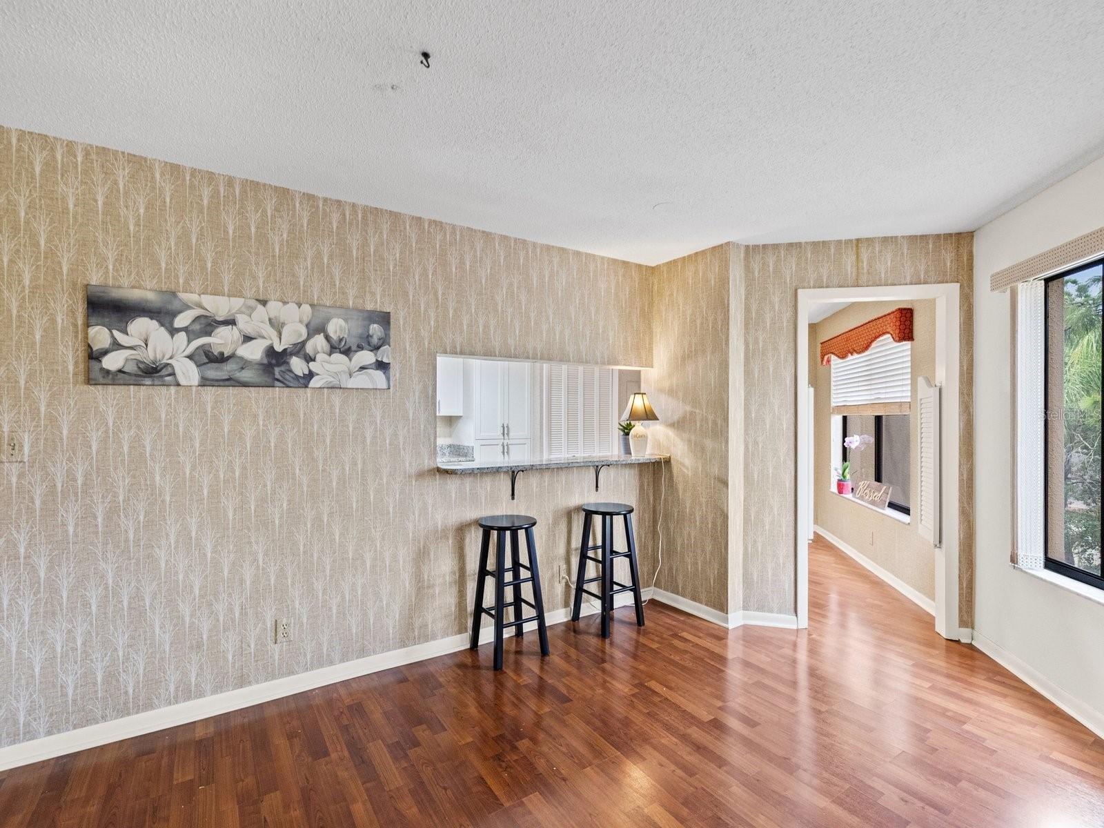 Image 15 of 54 For 3078 Eastland Boulevard 309