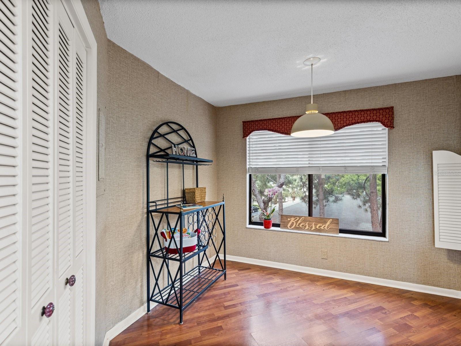 Image 17 of 54 For 3078 Eastland Boulevard 309