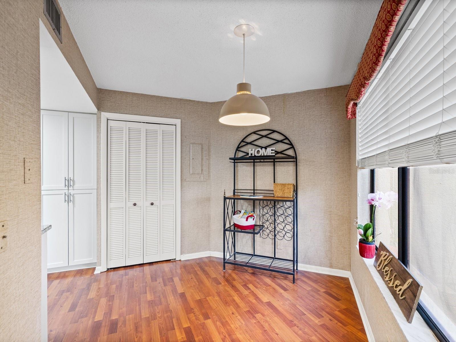 Image 18 of 54 For 3078 Eastland Boulevard 309