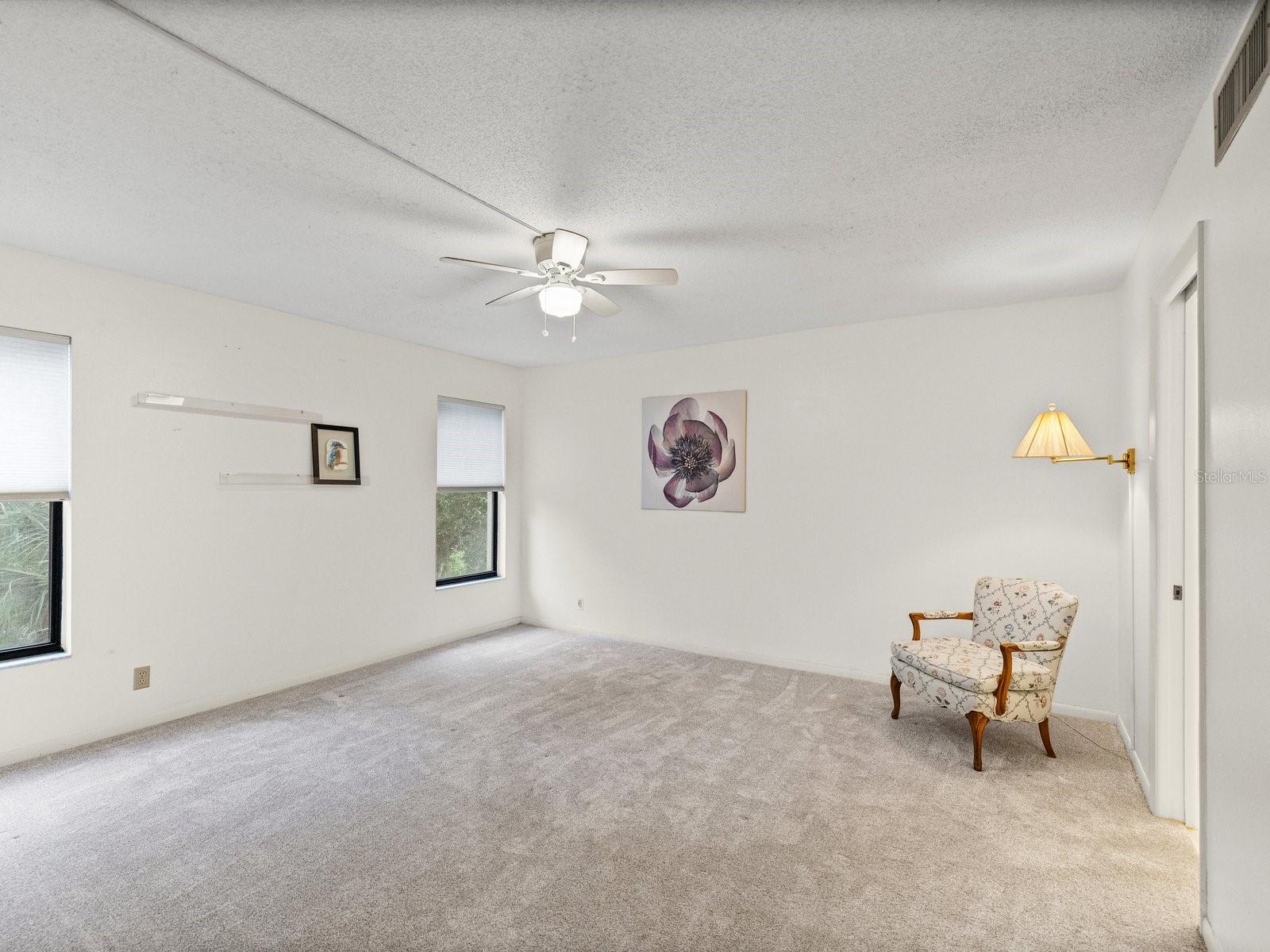 Image 25 of 54 For 3078 Eastland Boulevard 309