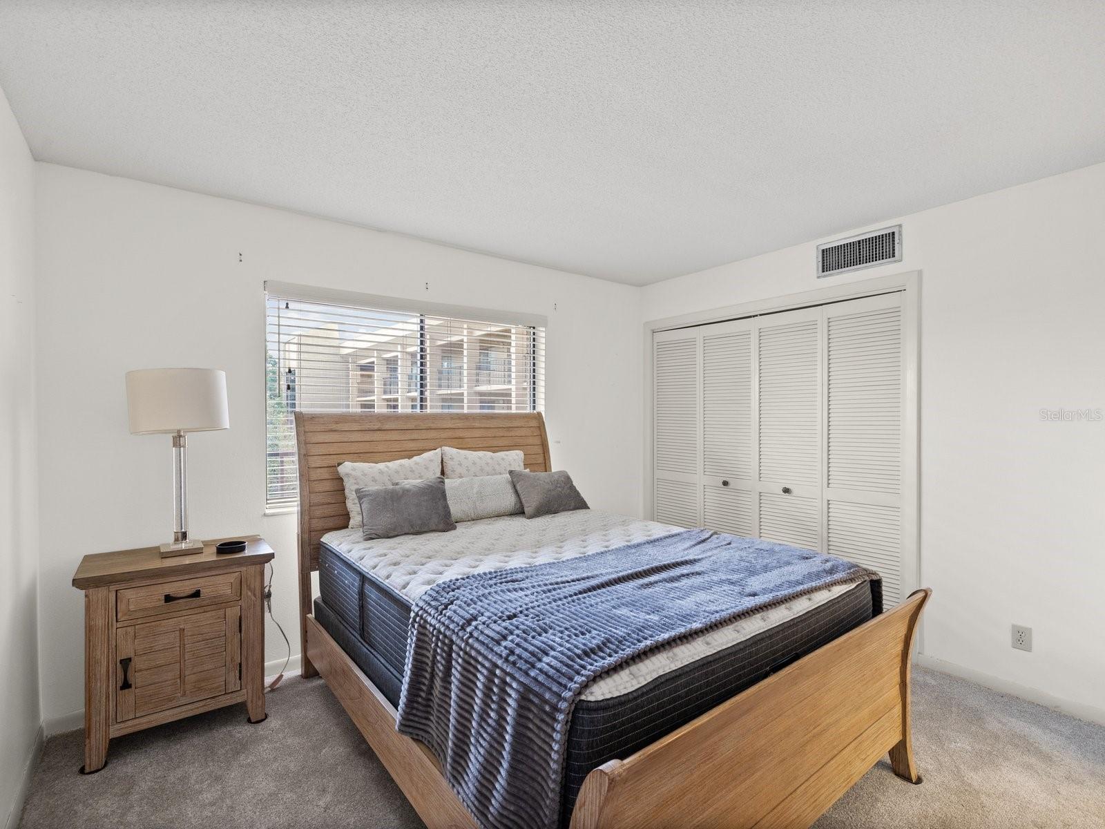 Image 29 of 54 For 3078 Eastland Boulevard 309