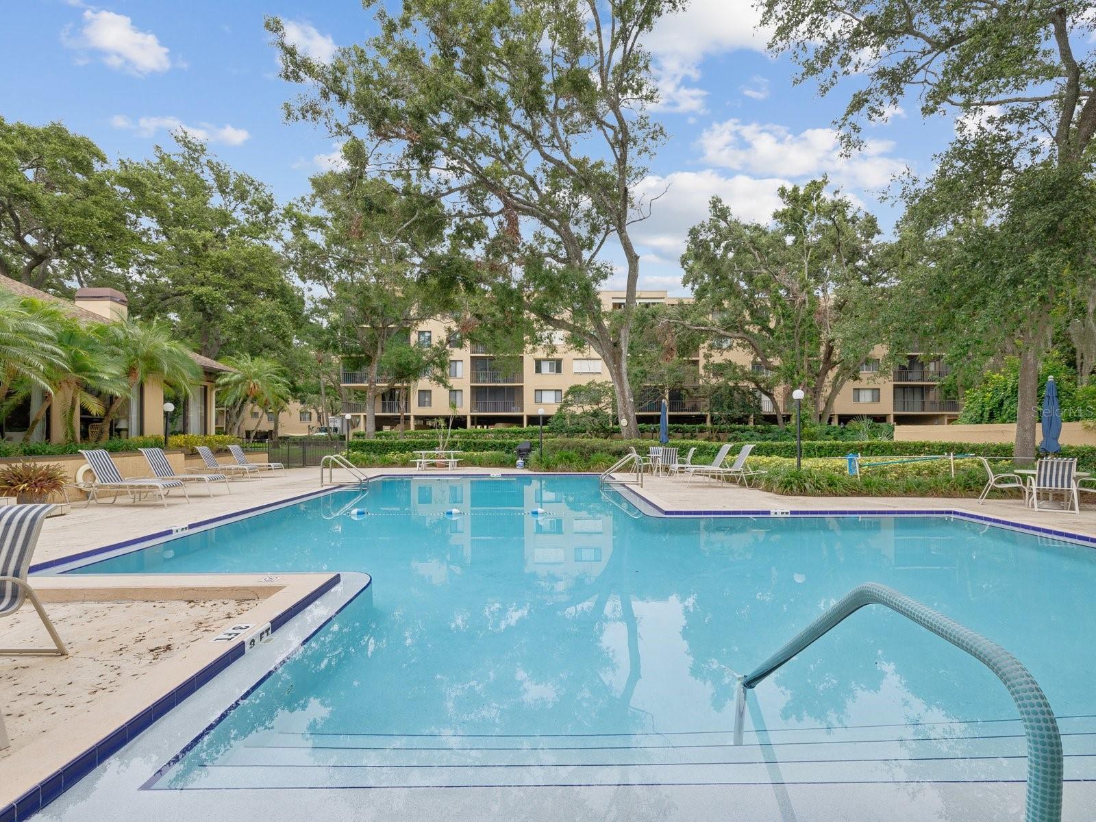 Image 5 of 54 For 3078 Eastland Boulevard 309