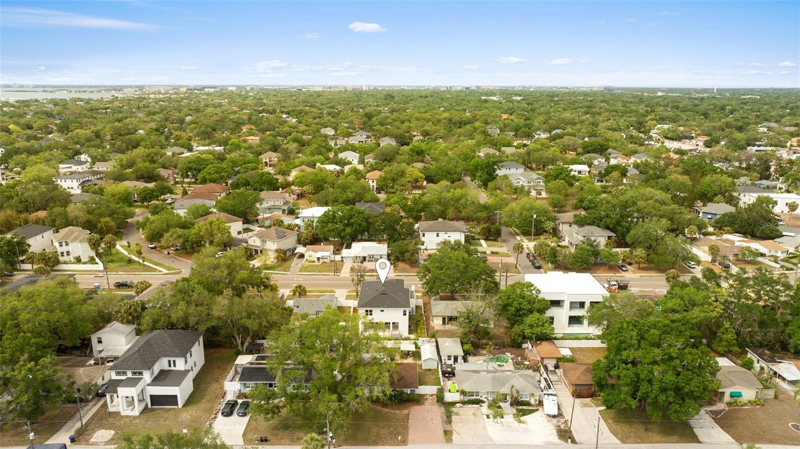 Listing photo id 47 for 4604 Euclid Avenue