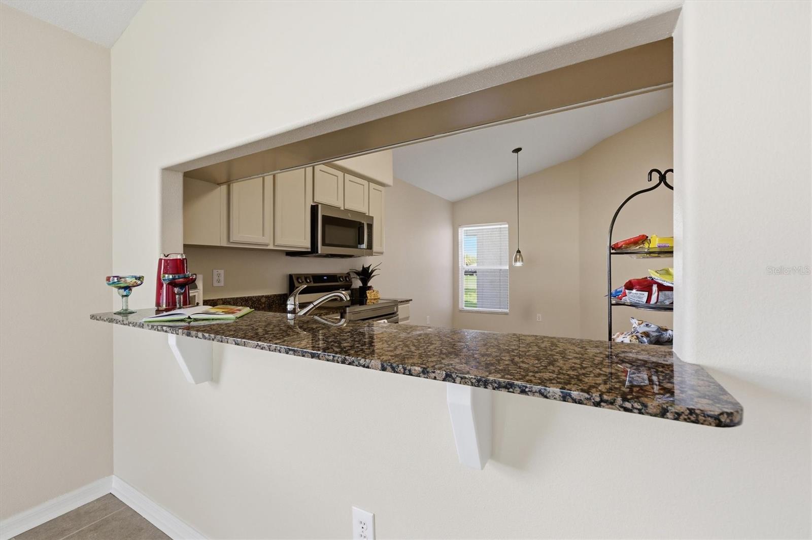 Image 11 of 40 For 25831 Syme Court