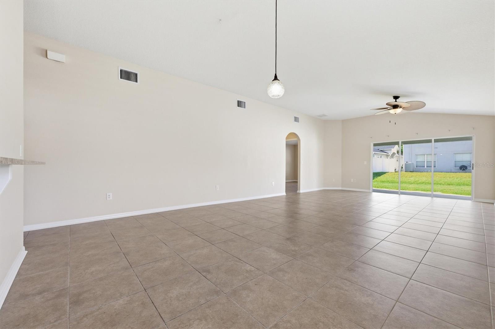 Image 12 of 40 For 25831 Syme Court