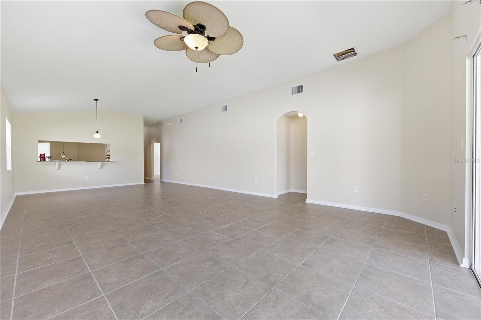 Image 14 of 40 For 25831 Syme Court