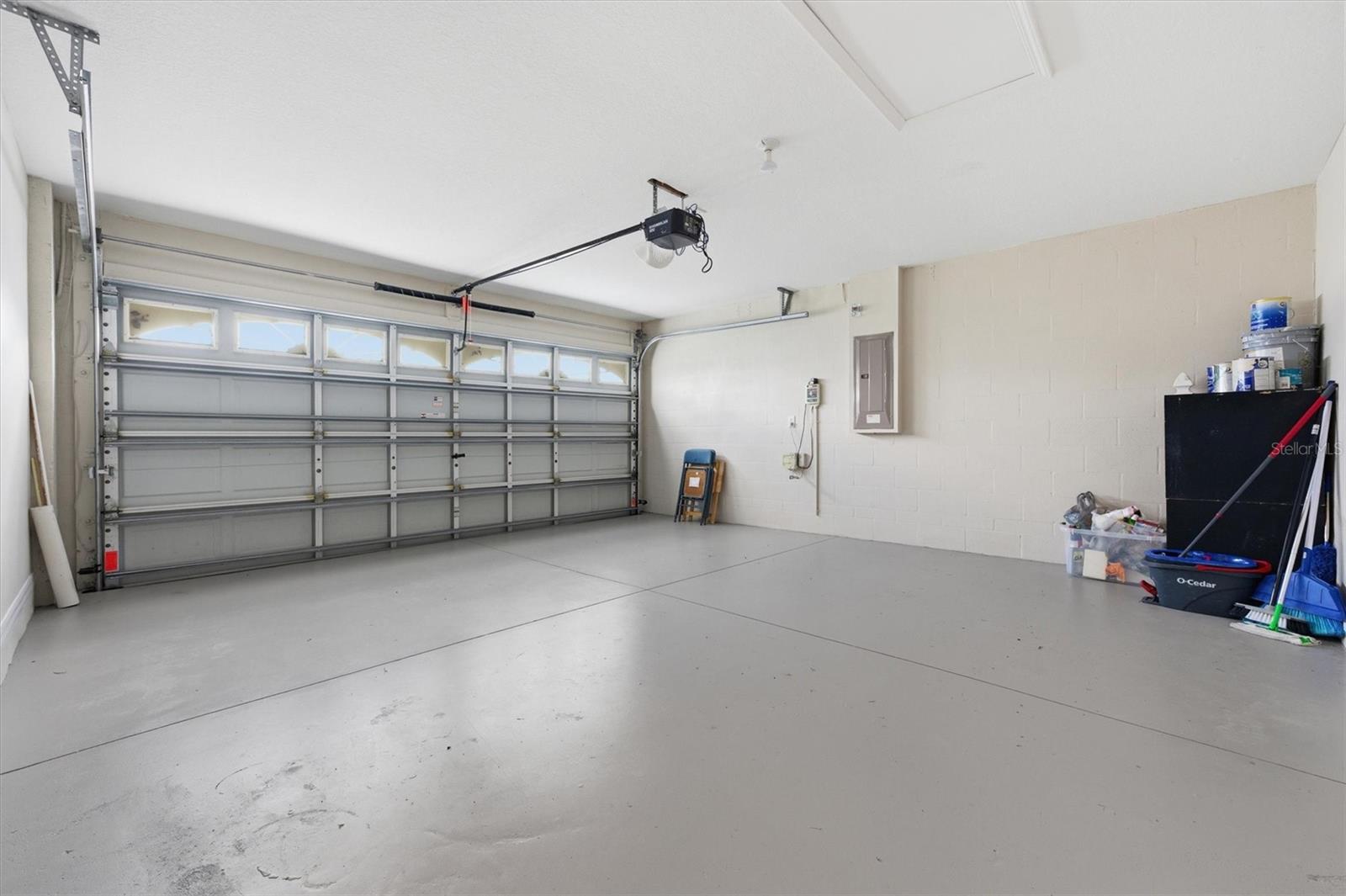 Image 29 of 40 For 25831 Syme Court