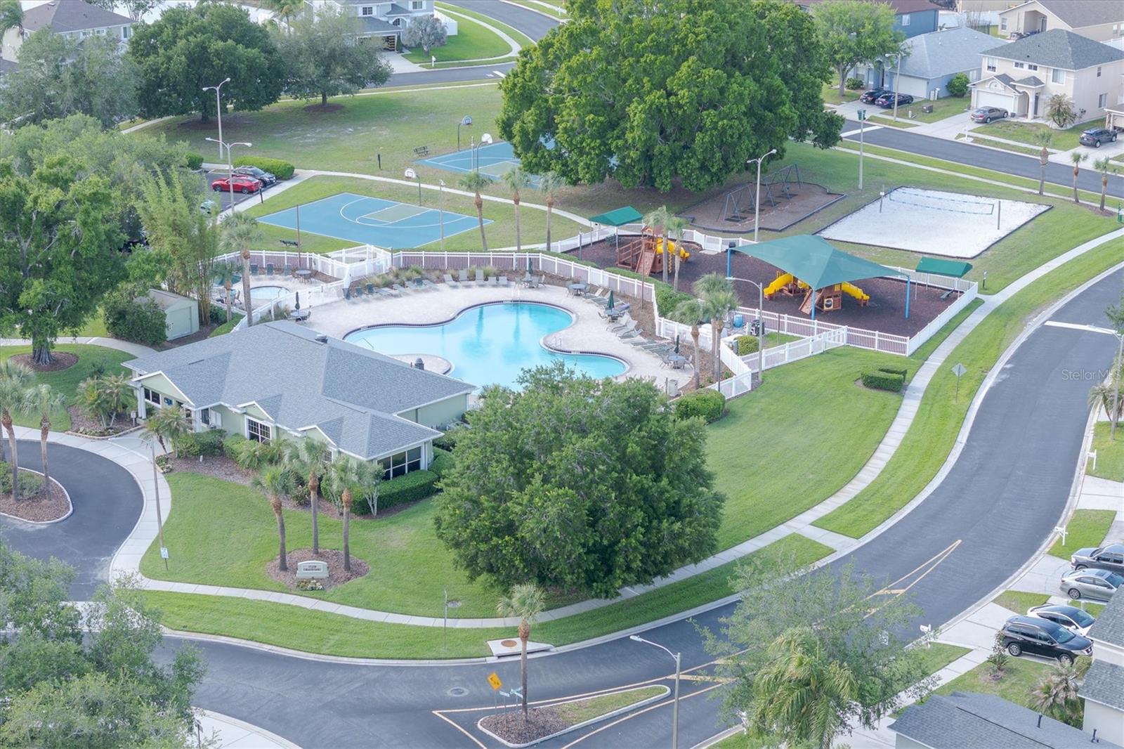 Image 37 of 40 For 25831 Syme Court