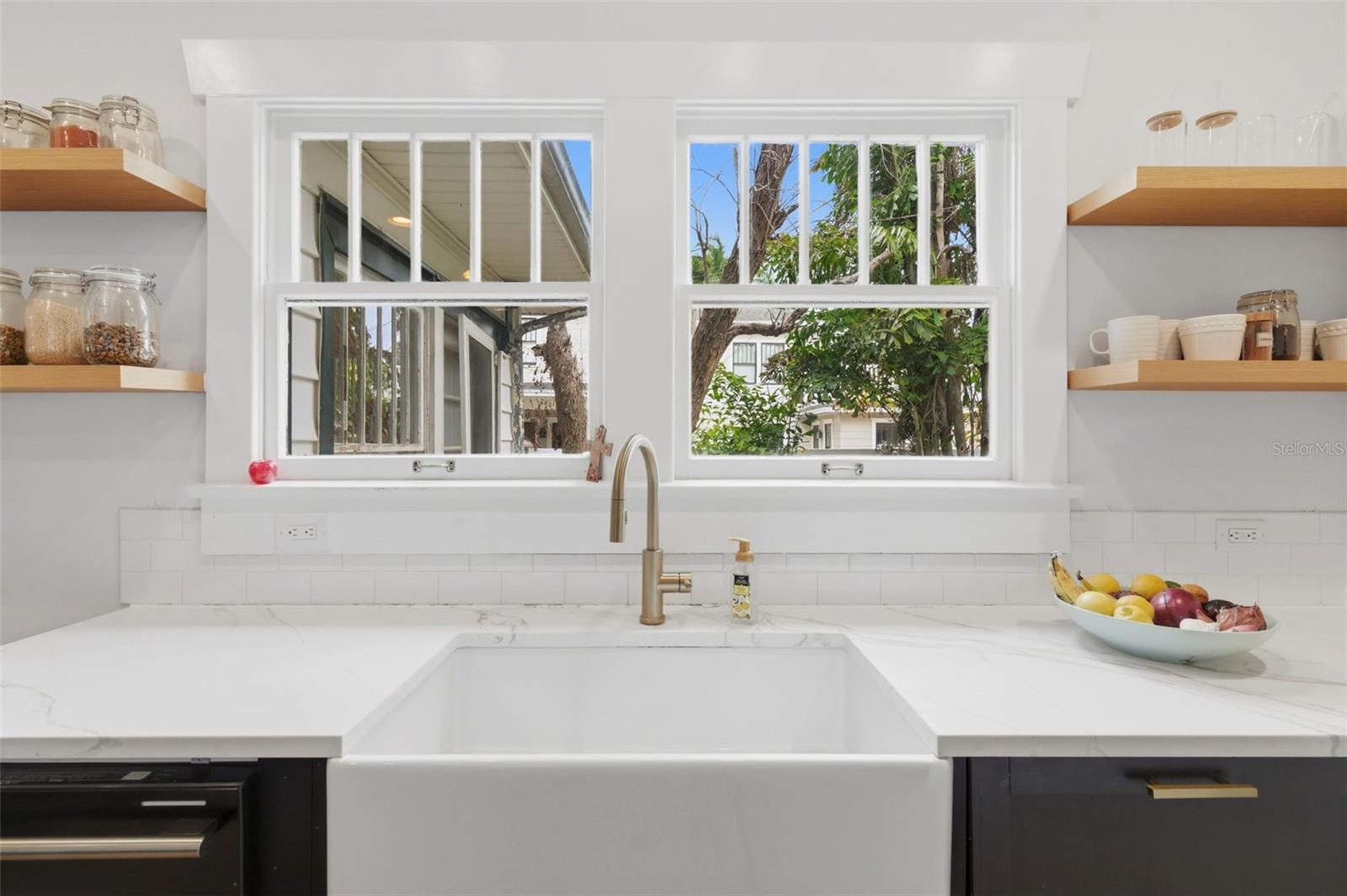 Image 25 of 85 For 816 16th Avenue Ne