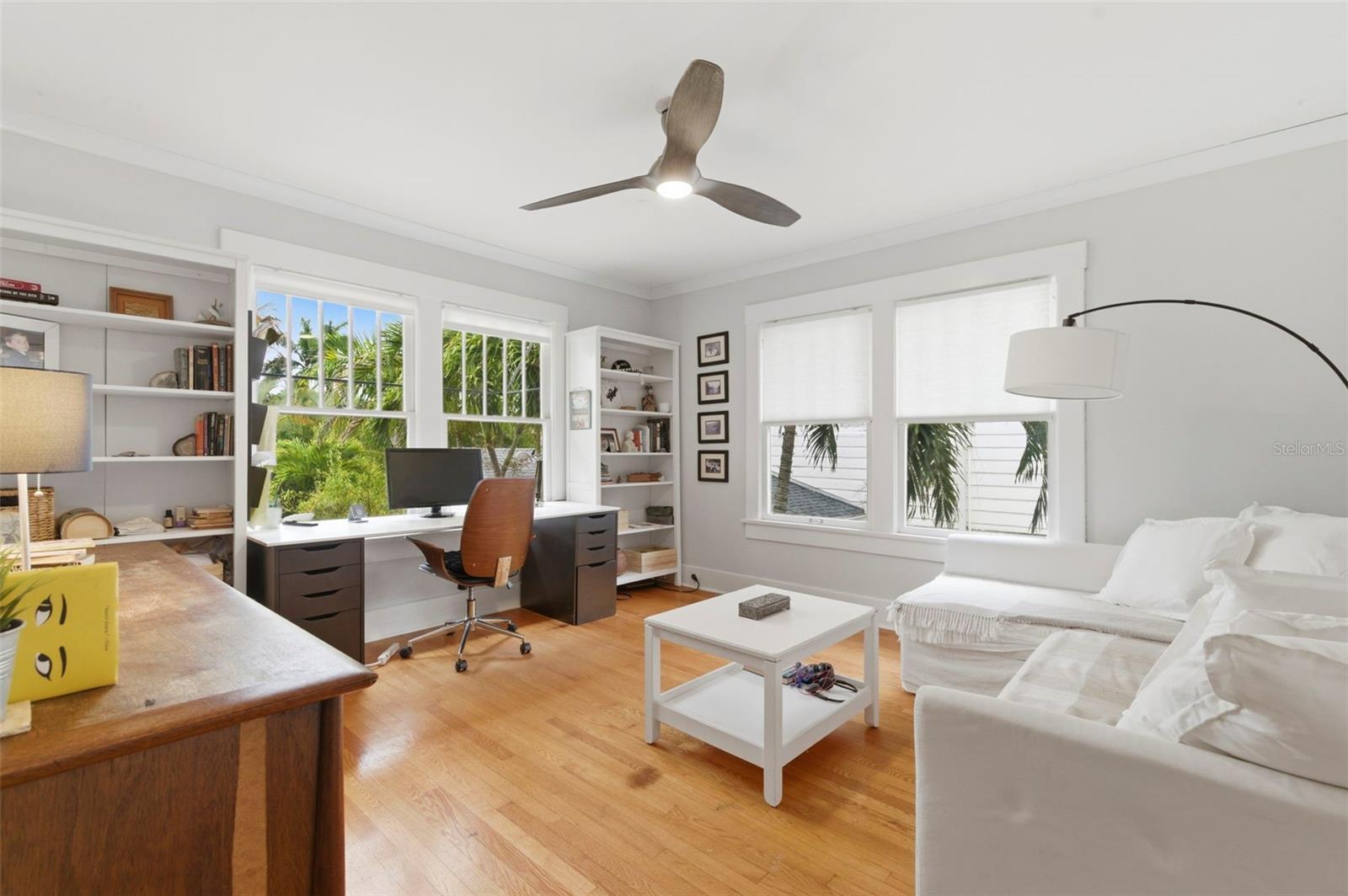 Image 52 of 85 For 816 16th Avenue Ne