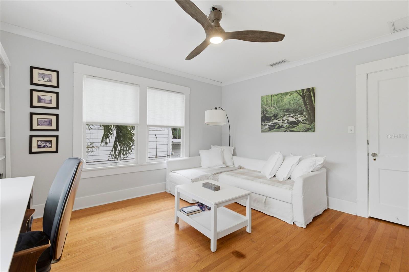 Image 53 of 85 For 816 16th Avenue Ne