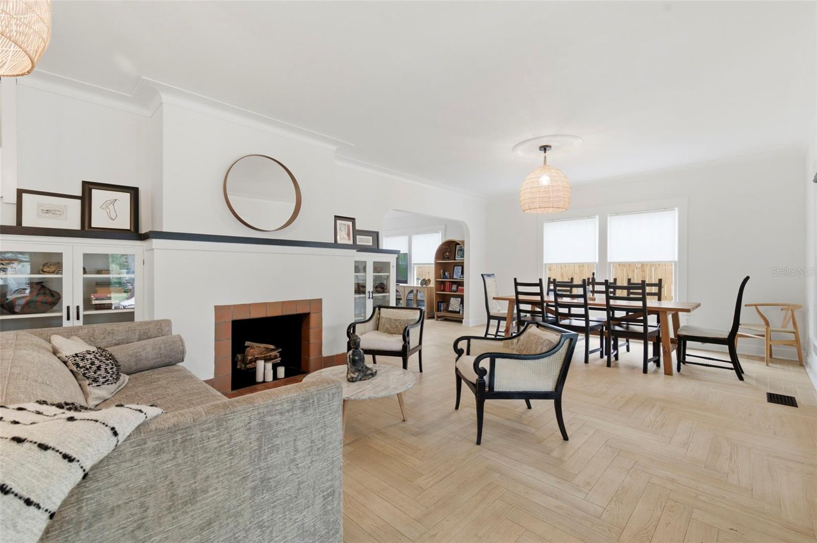 Image 7 of 85 For 816 16th Avenue Ne