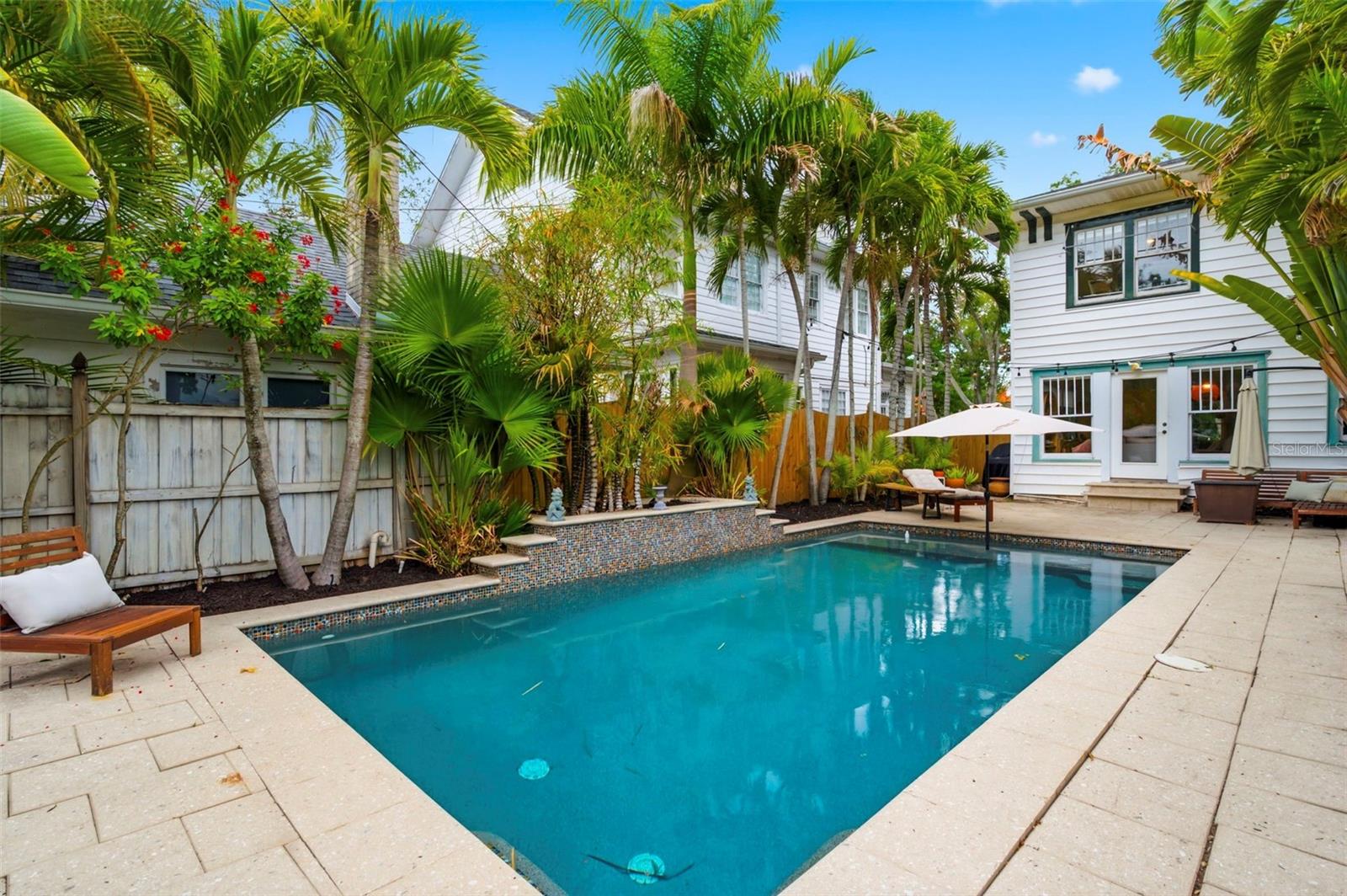 Image 80 of 85 For 816 16th Avenue Ne