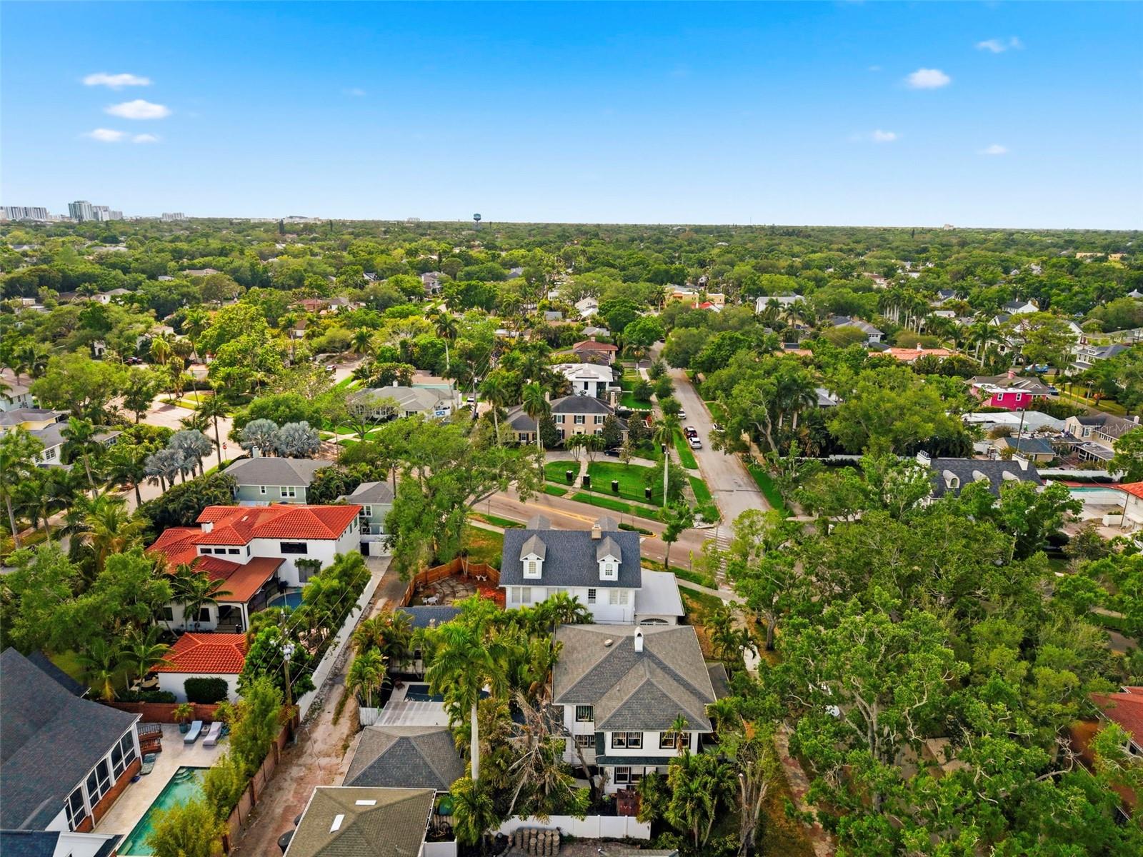 Image 85 of 85 For 816 16th Avenue Ne