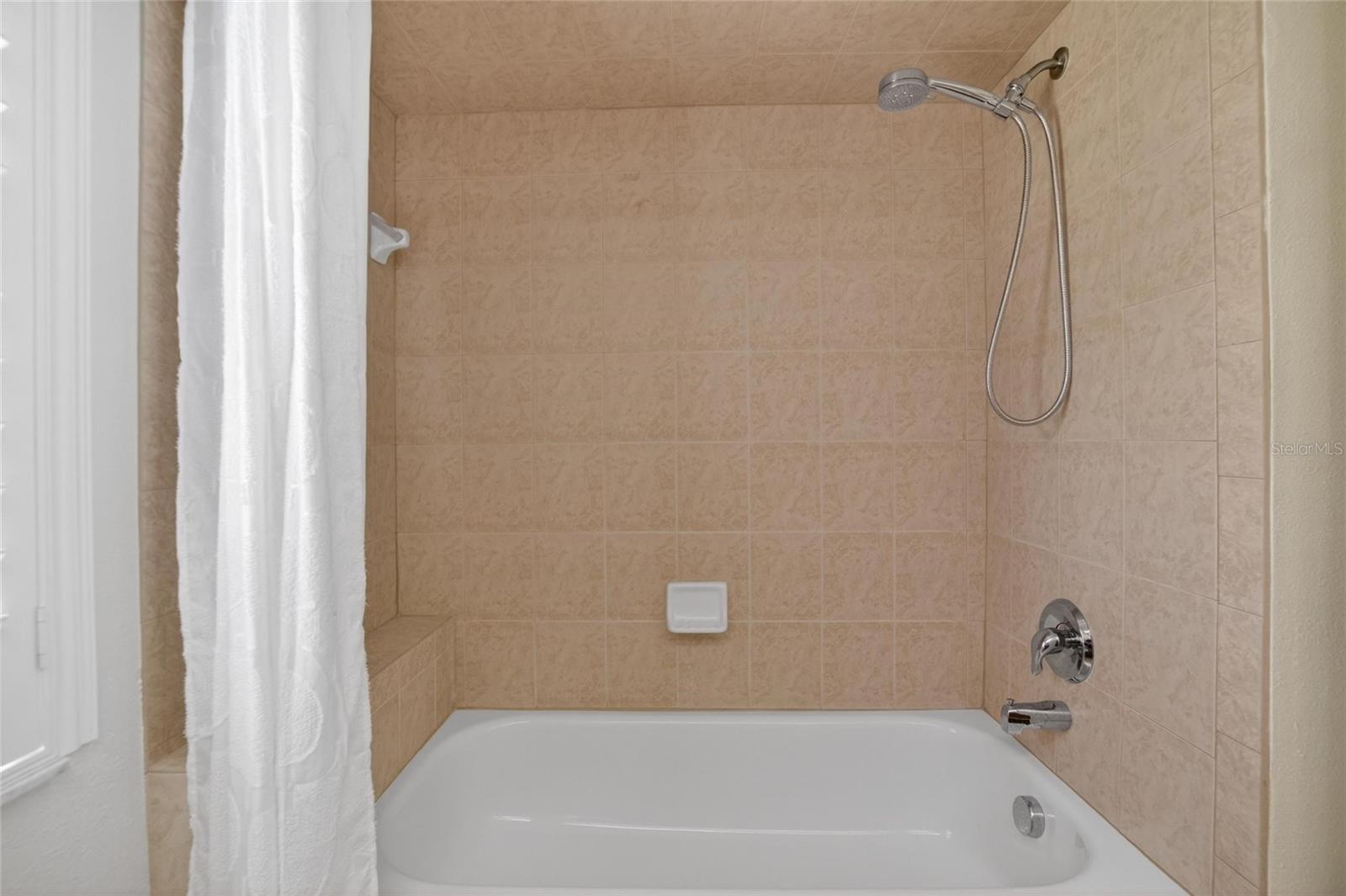 Image 37 of 65 For 21234 Tangor Road