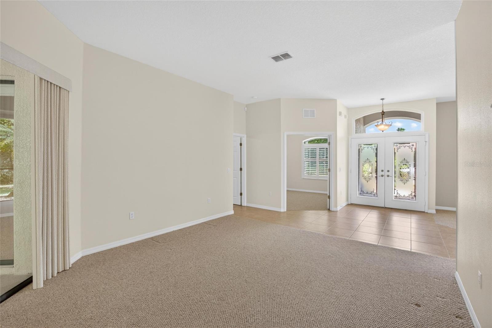 Image 7 of 65 For 21234 Tangor Road