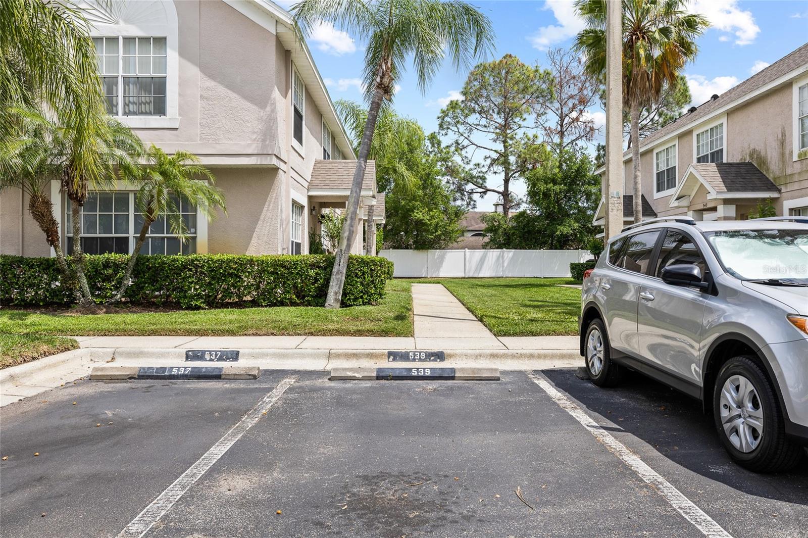 Image 27 of 29 For 539 Kensington Lake Circle