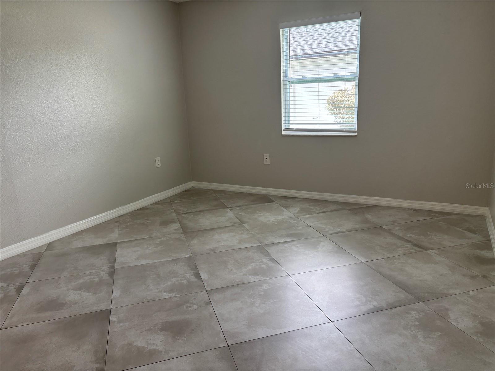 Image 10 of 17 For 5839 Erin Lane S A