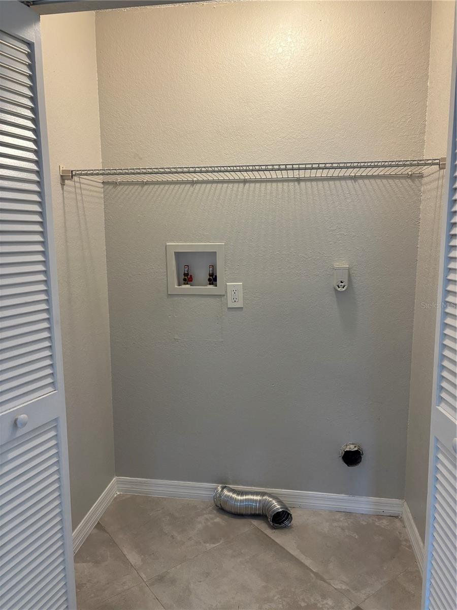 Image 15 of 17 For 5839 Erin Lane S A