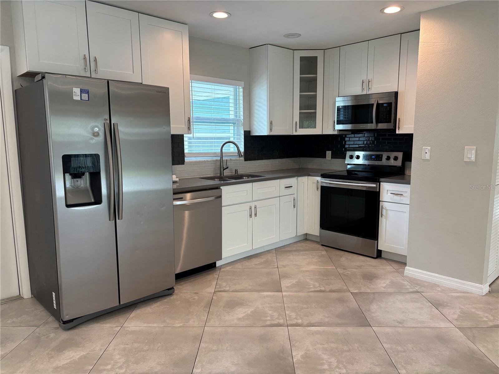 Image 5 of 17 For 5839 Erin Lane S A