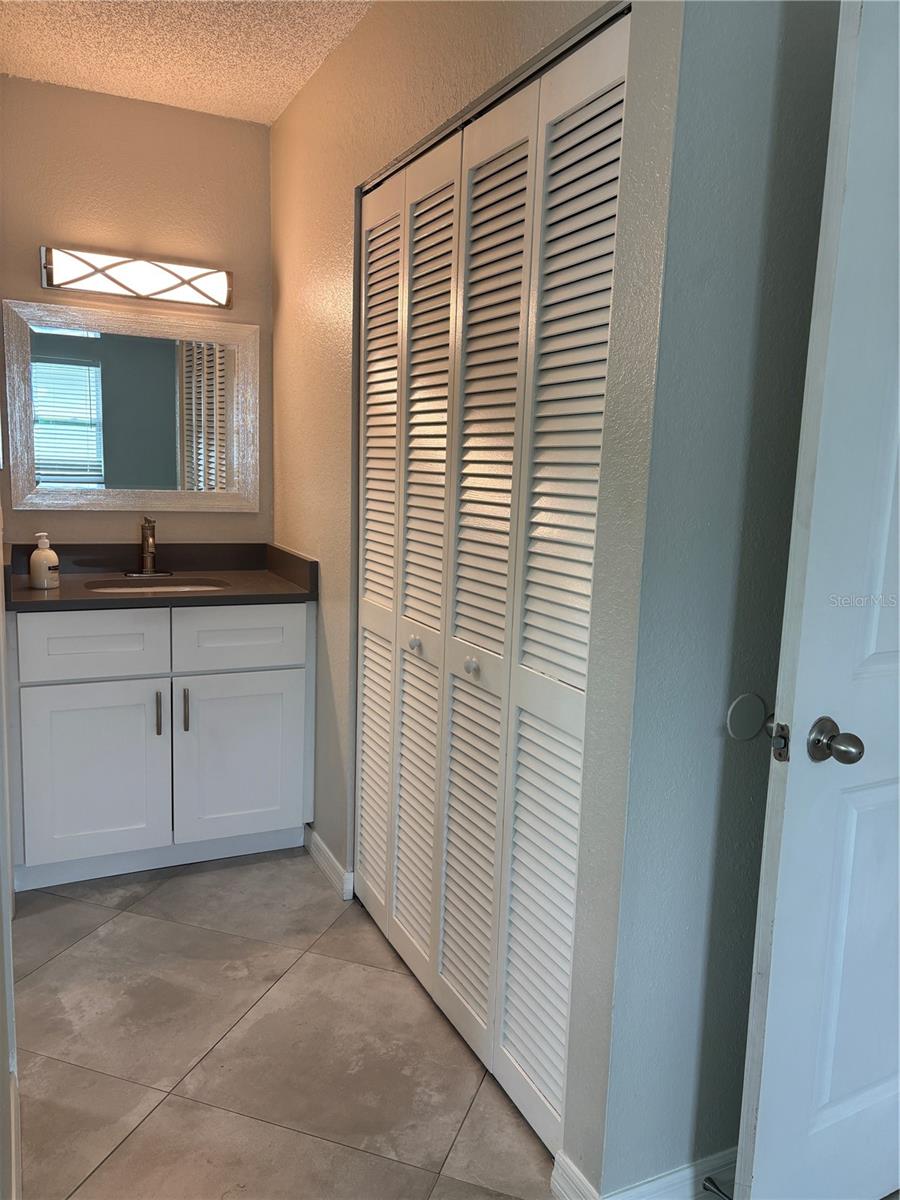 Image 8 of 17 For 5839 Erin Lane S A