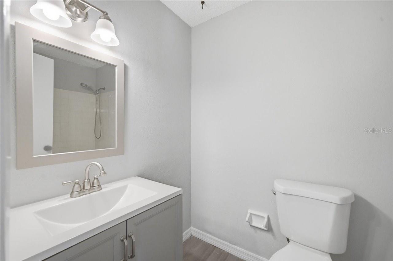 Image 25 of 42 For 3142 Loomis Drive