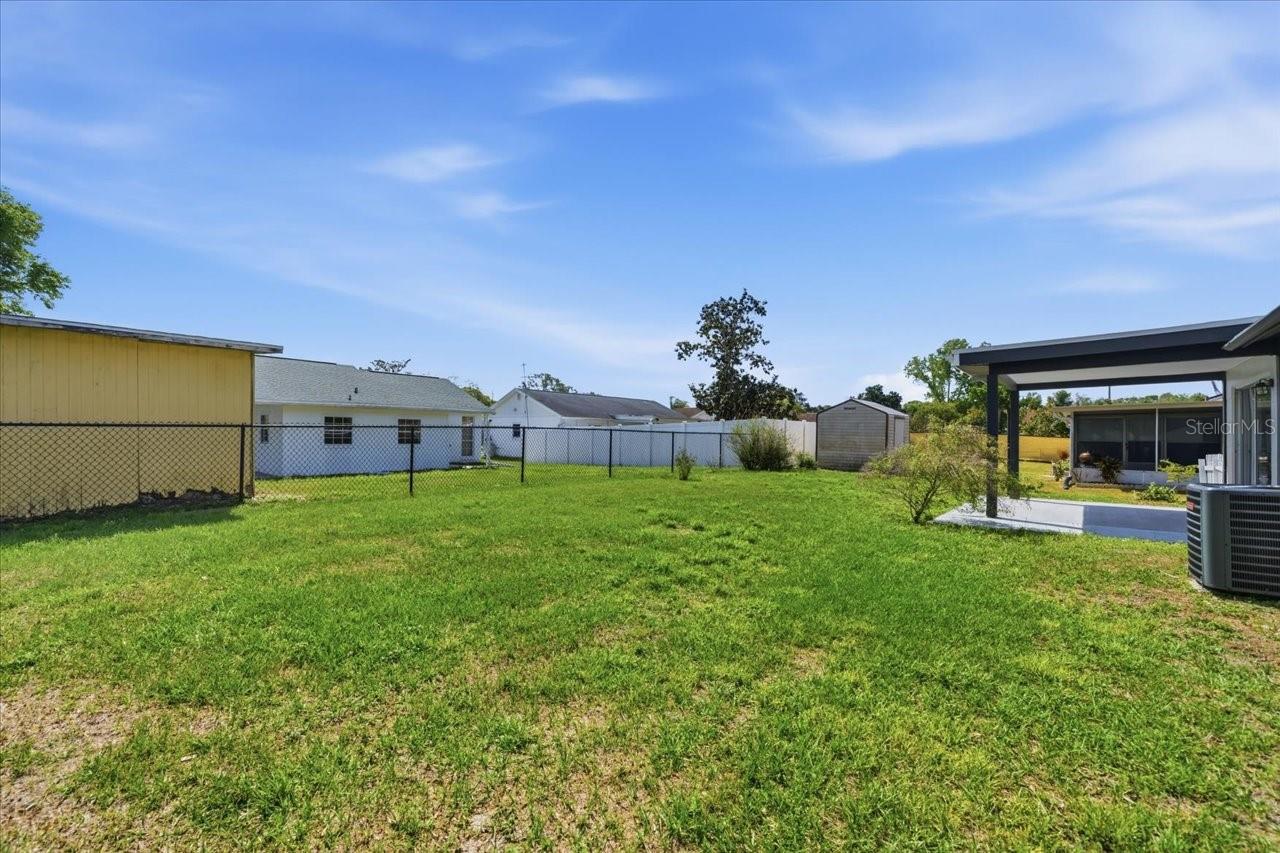 Image 33 of 42 For 3142 Loomis Drive