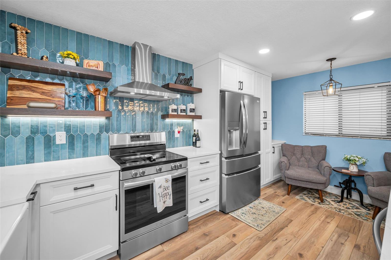 Image 13 of 55 For 3460 Countryside Boulevard 44