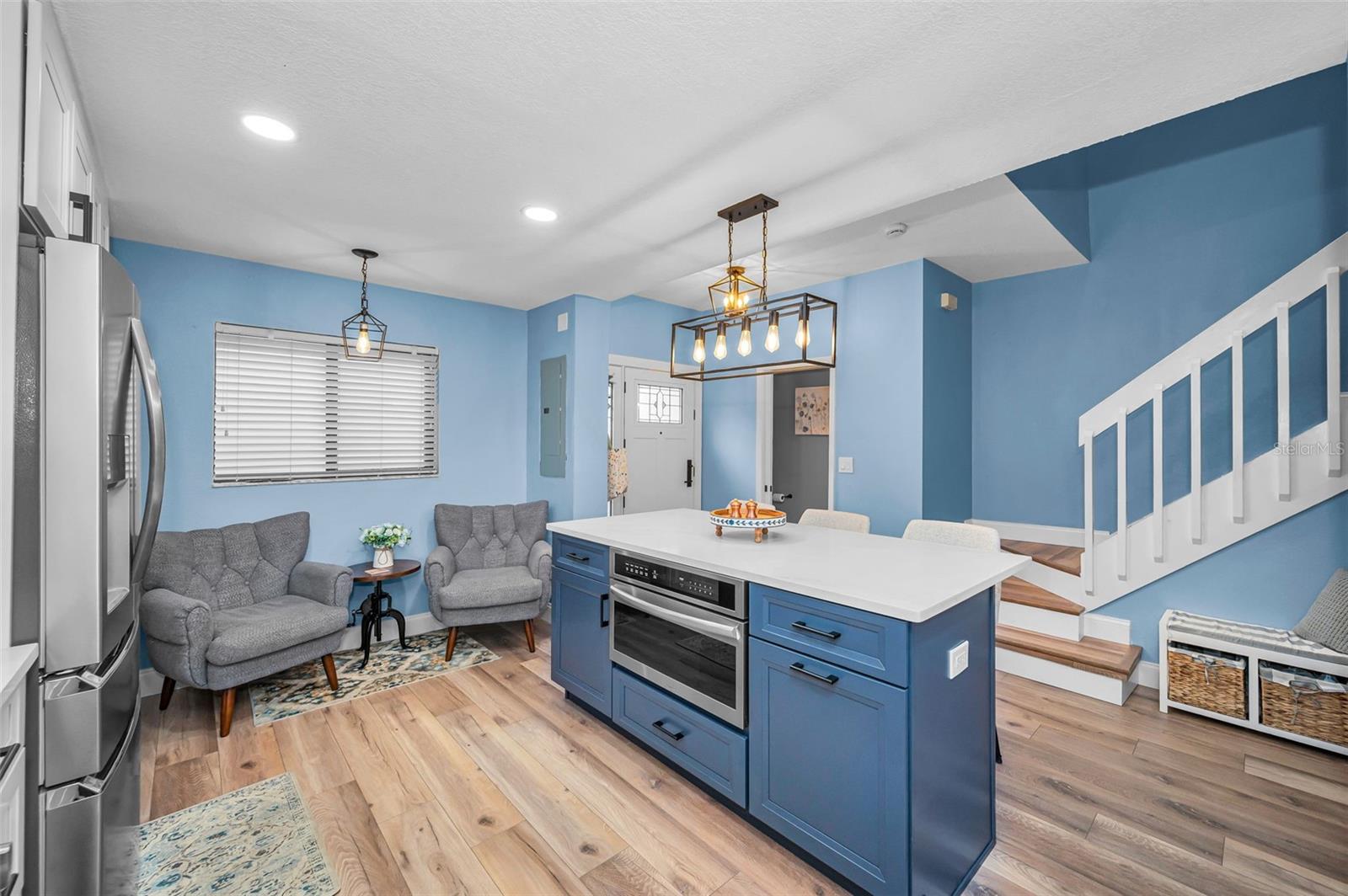 Image 14 of 55 For 3460 Countryside Boulevard 44