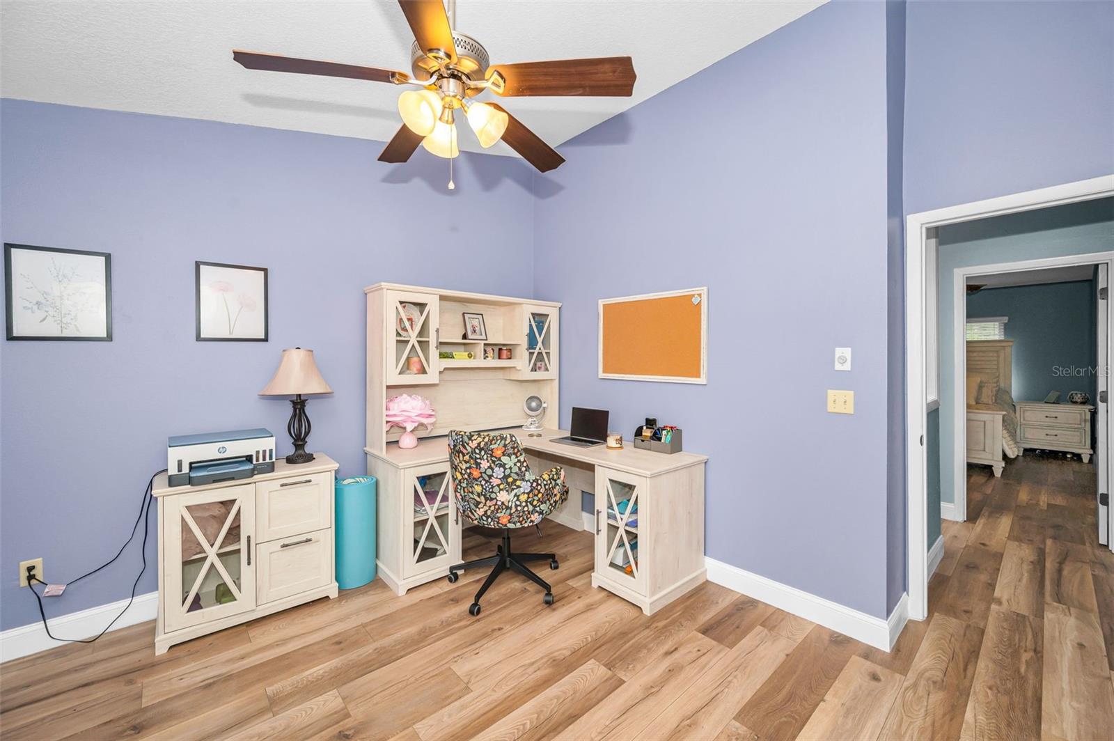 Image 30 of 55 For 3460 Countryside Boulevard 44