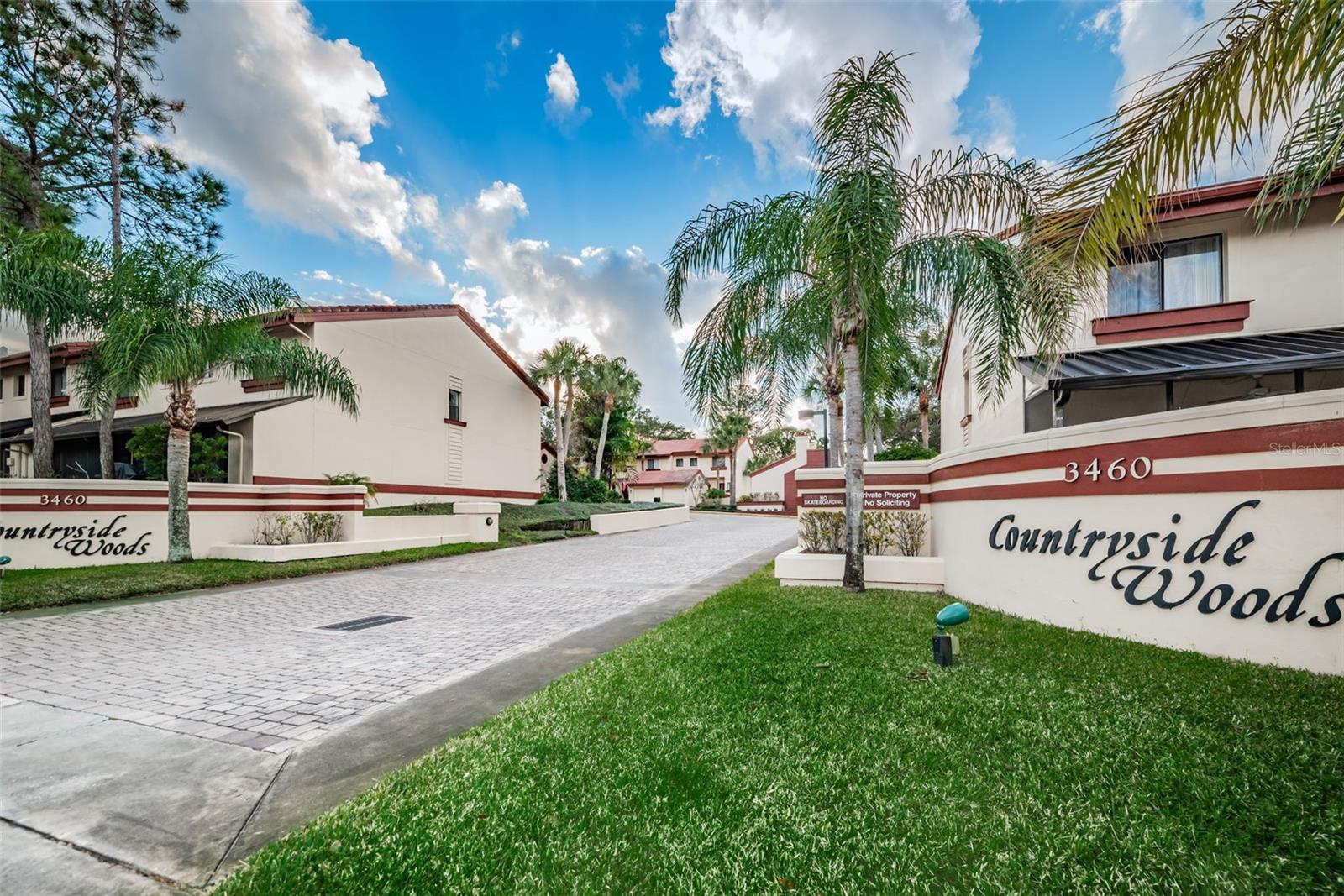 Image 42 of 55 For 3460 Countryside Boulevard 44