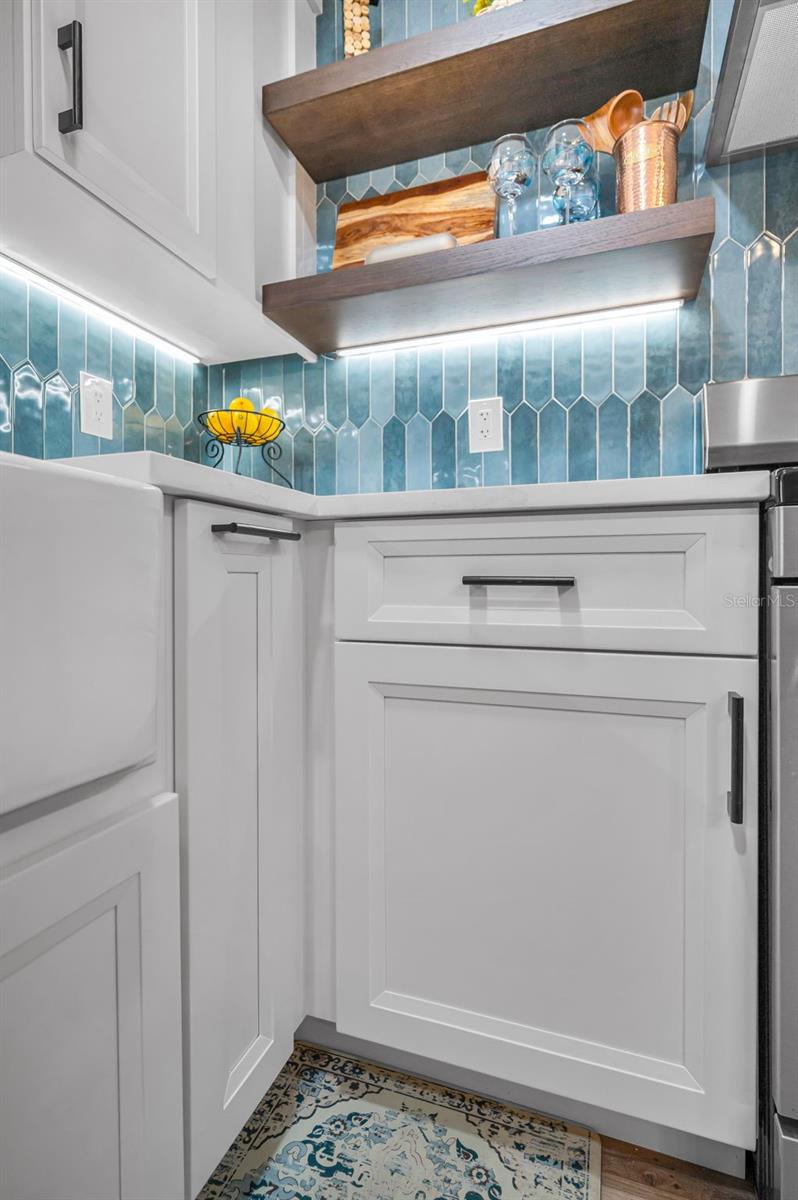 Image 9 of 55 For 3460 Countryside Boulevard 44