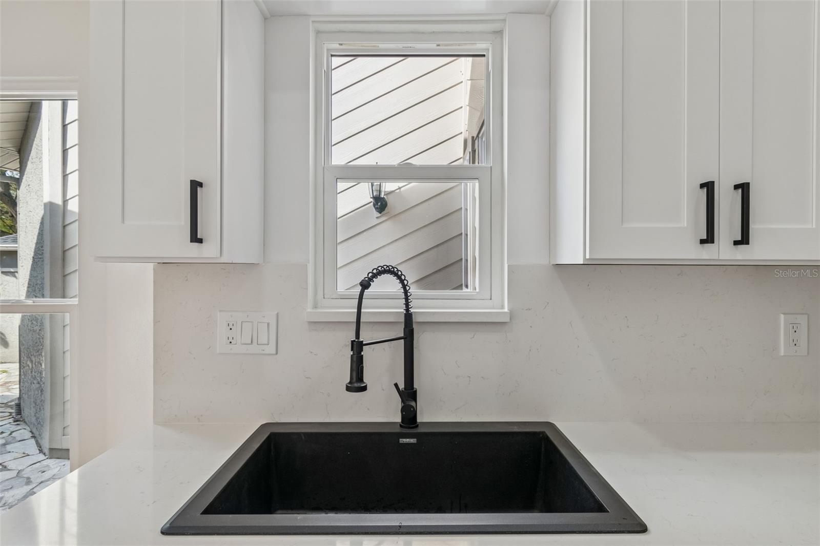 Image 19 of 50 For 115 Steeplechase Lane