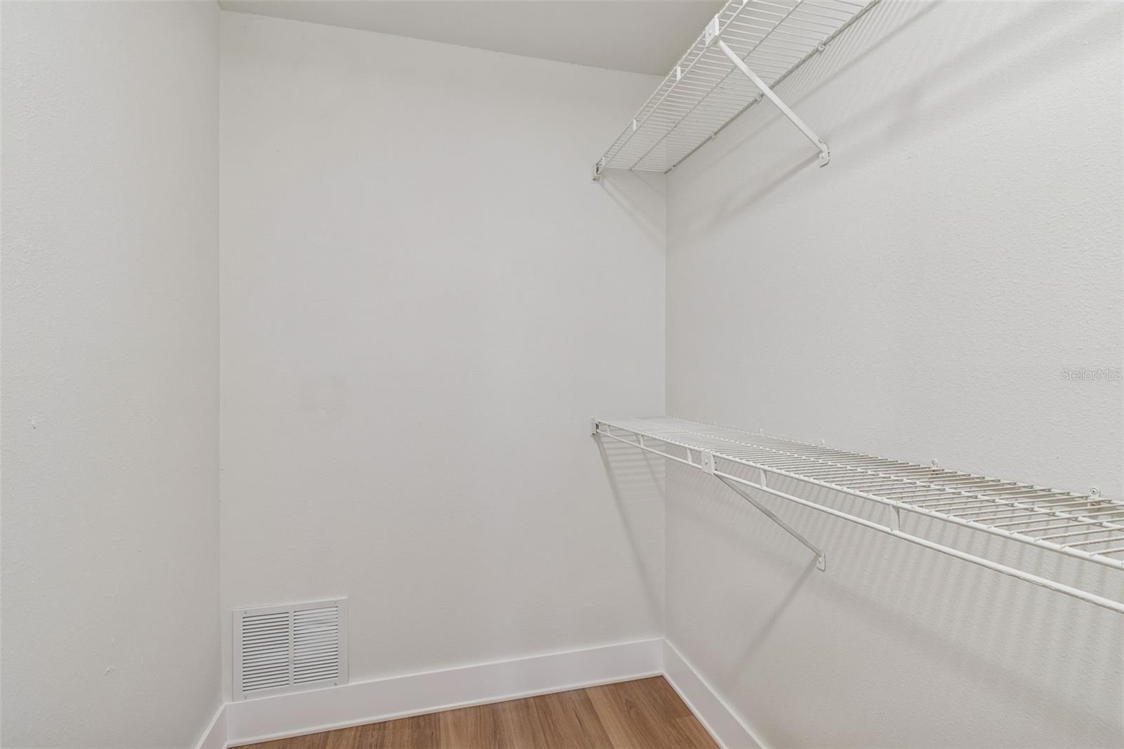 Image 37 of 50 For 115 Steeplechase Lane