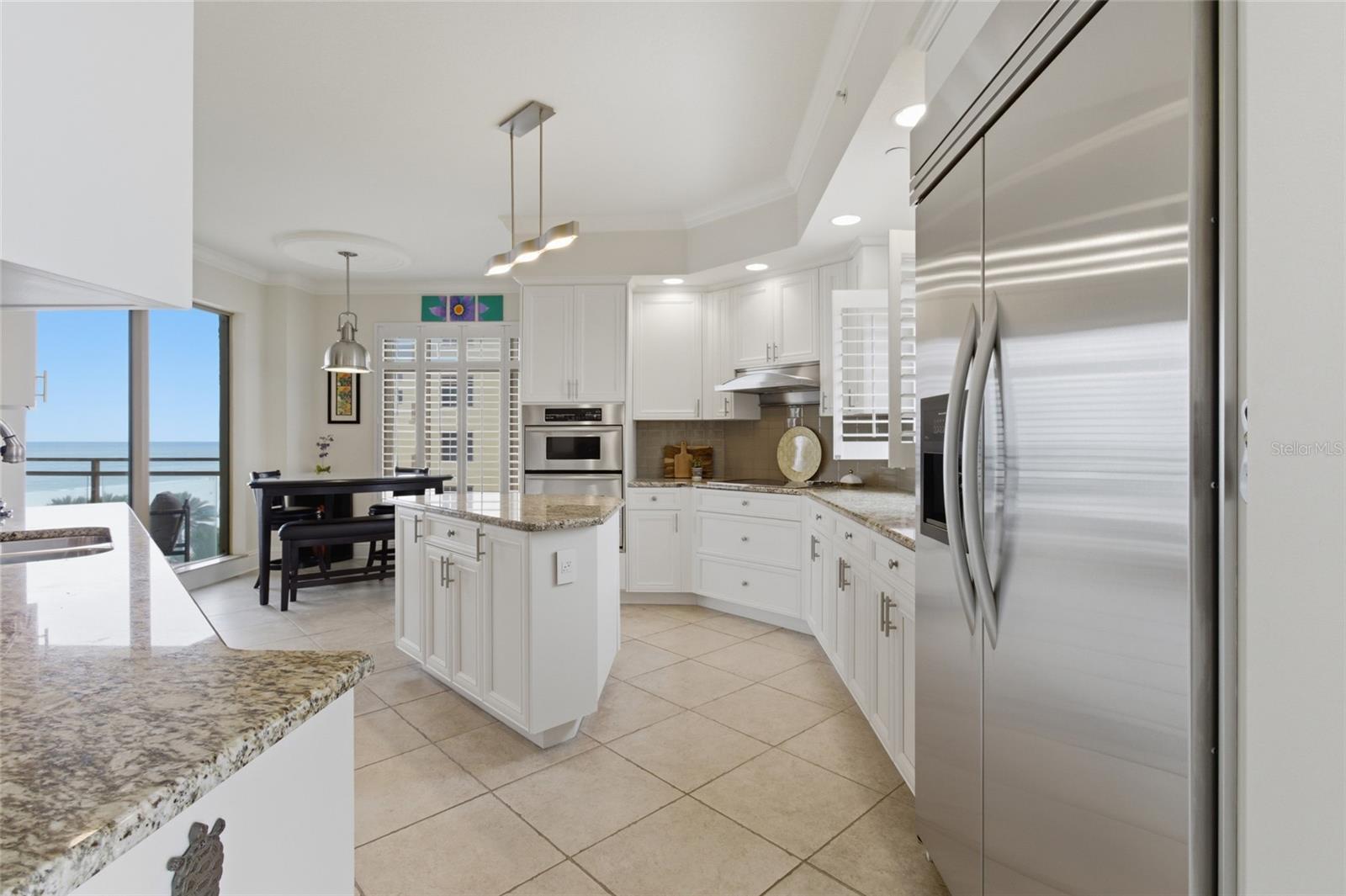 Image 15 of 59 For 11 Baymont Street 608