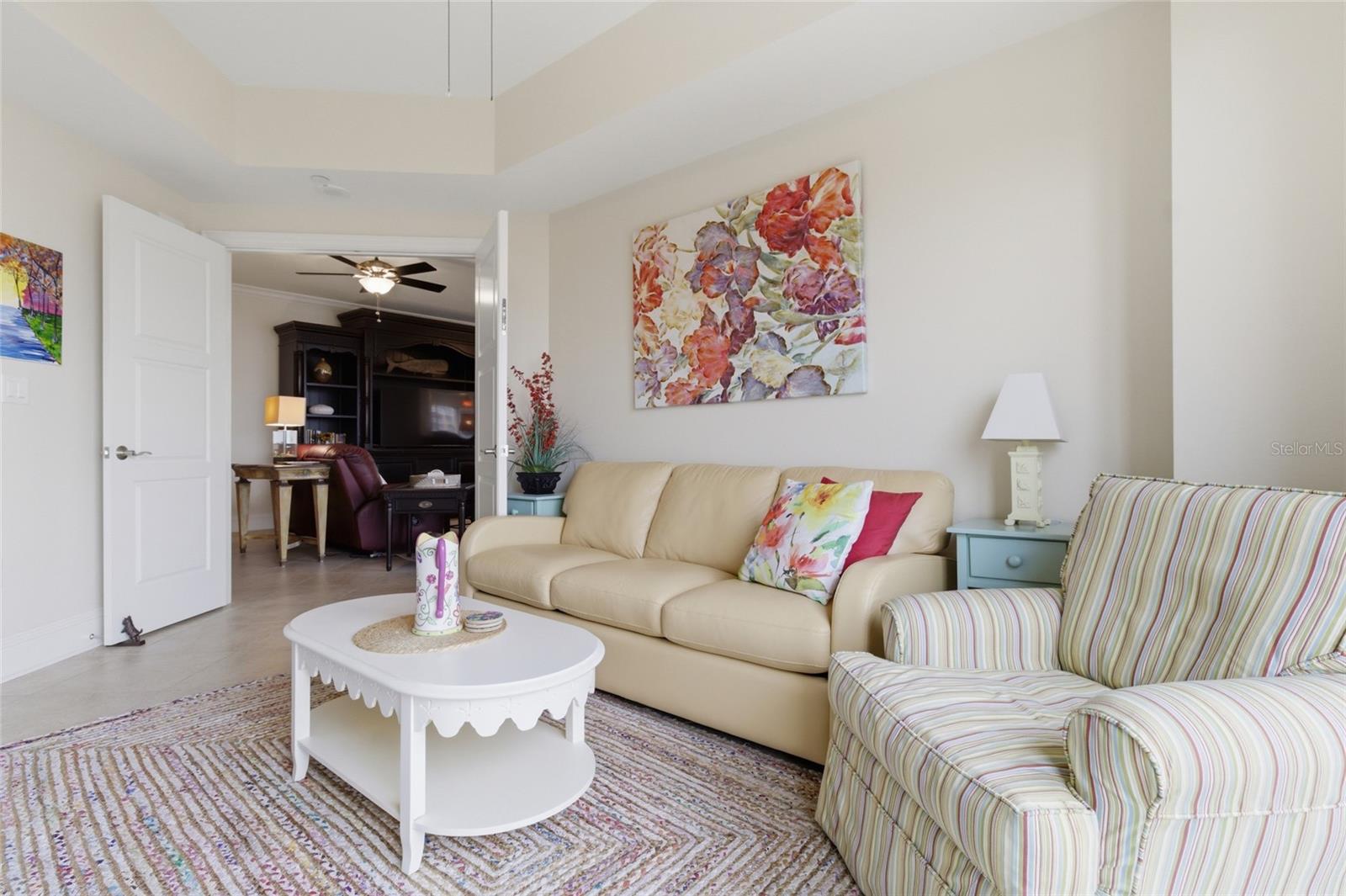 Image 38 of 59 For 11 Baymont Street 608