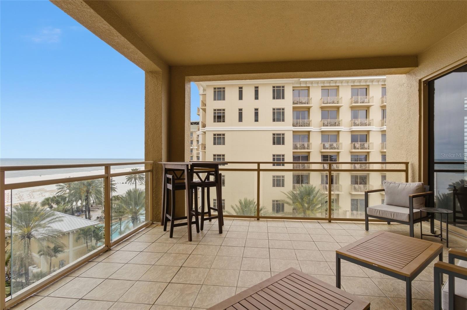 Image 42 of 59 For 11 Baymont Street 608