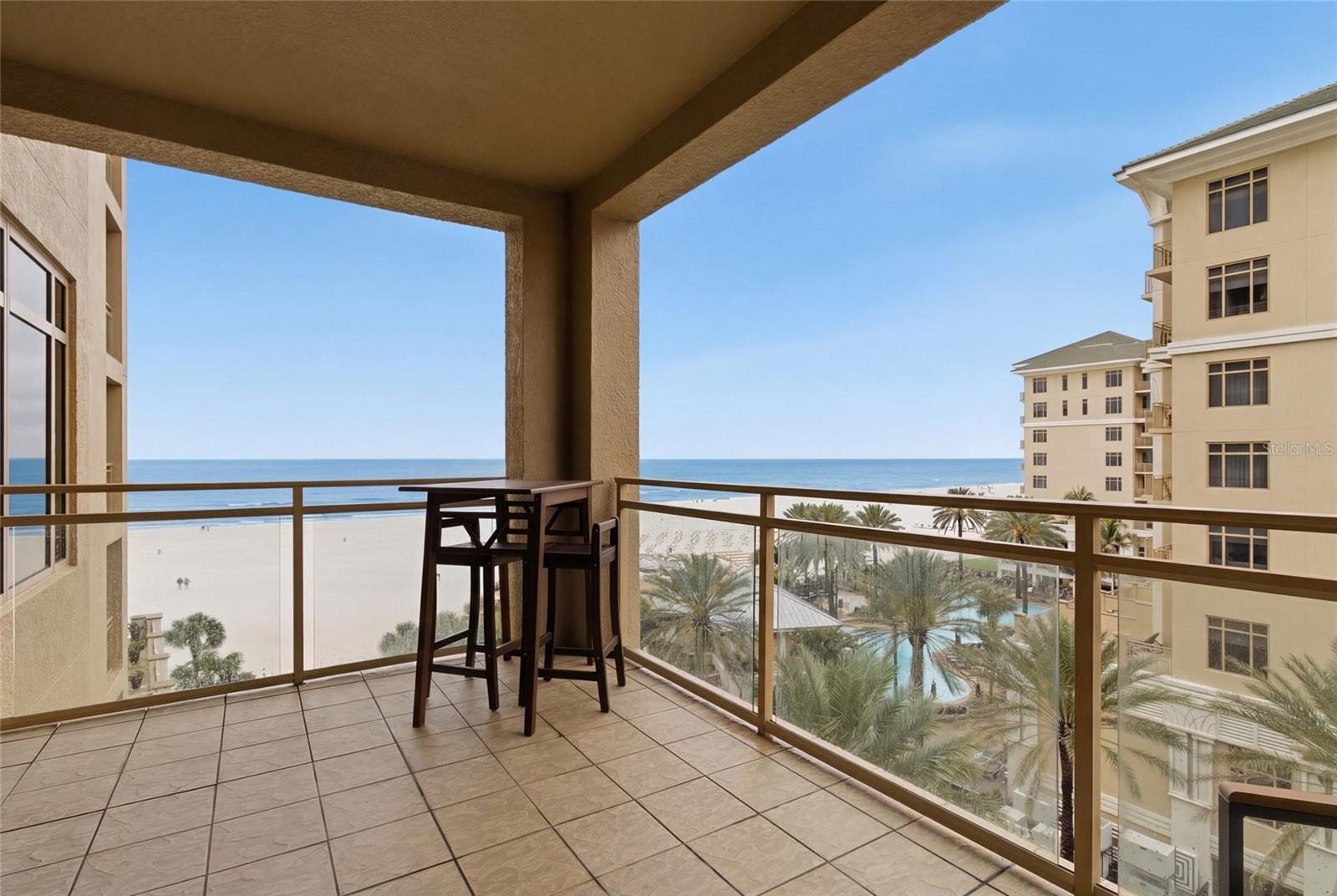 Image 43 of 59 For 11 Baymont Street 608