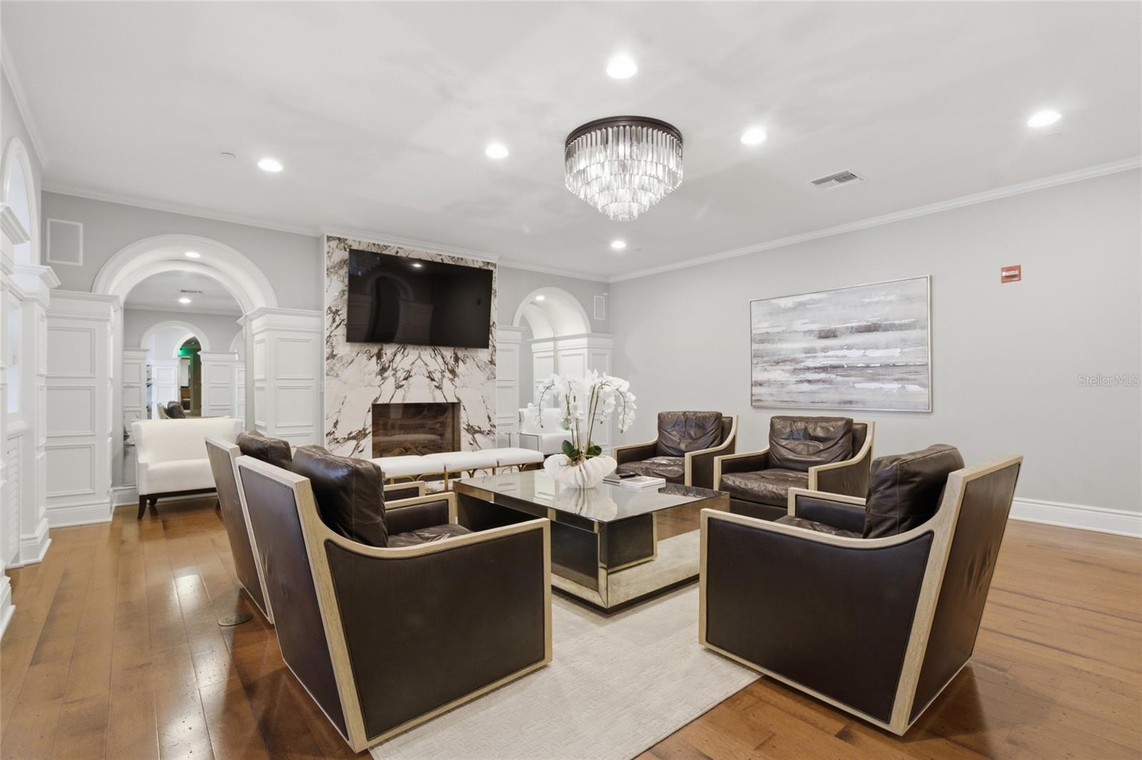 Image 47 of 59 For 11 Baymont Street 608