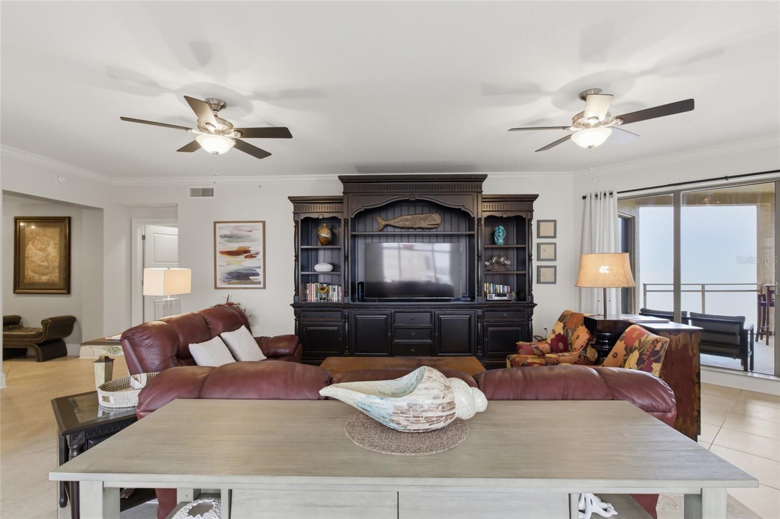 Image 7 of 59 For 11 Baymont Street 608