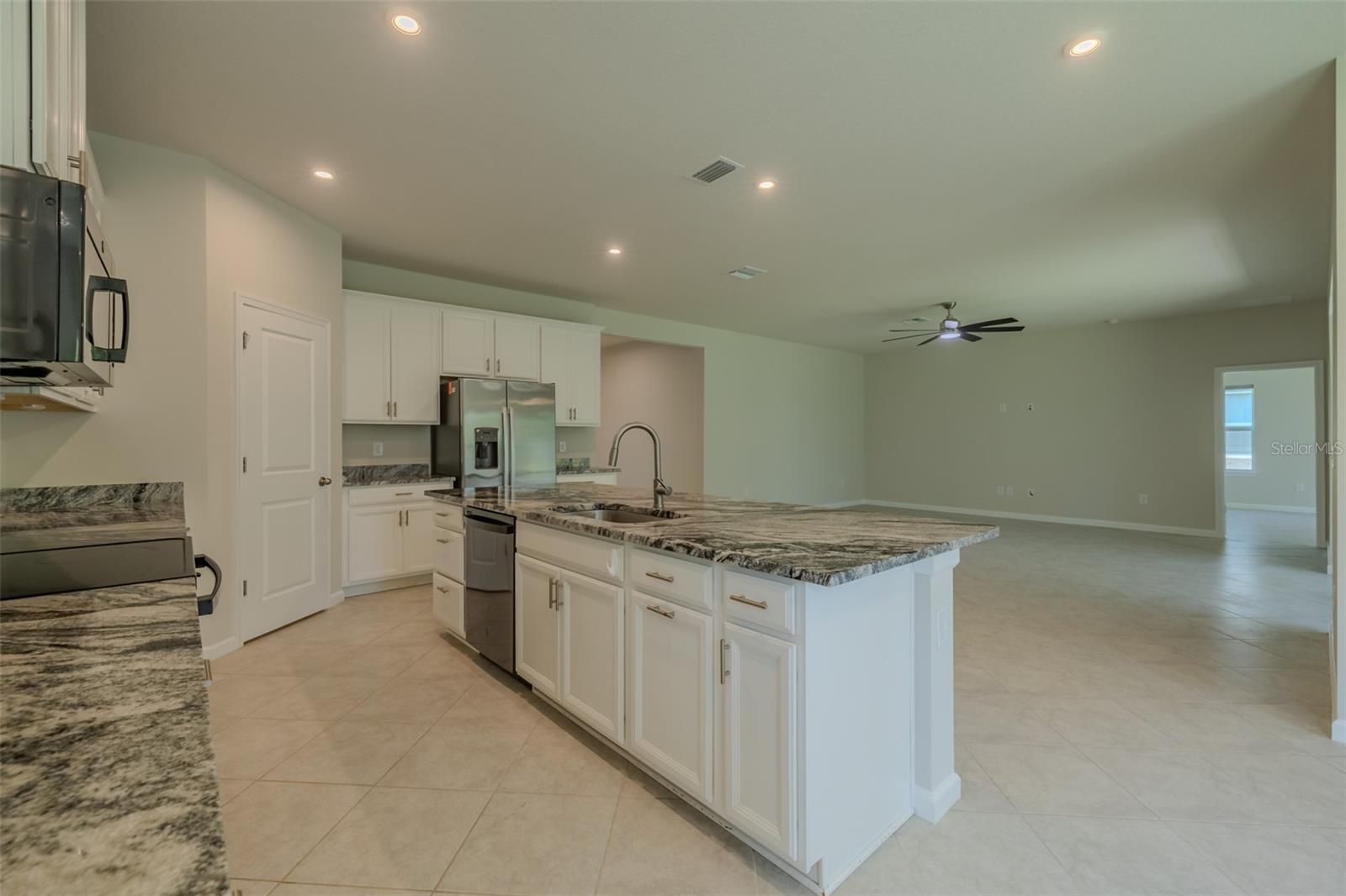 Image 26 of 60 For 11423 61st Street E