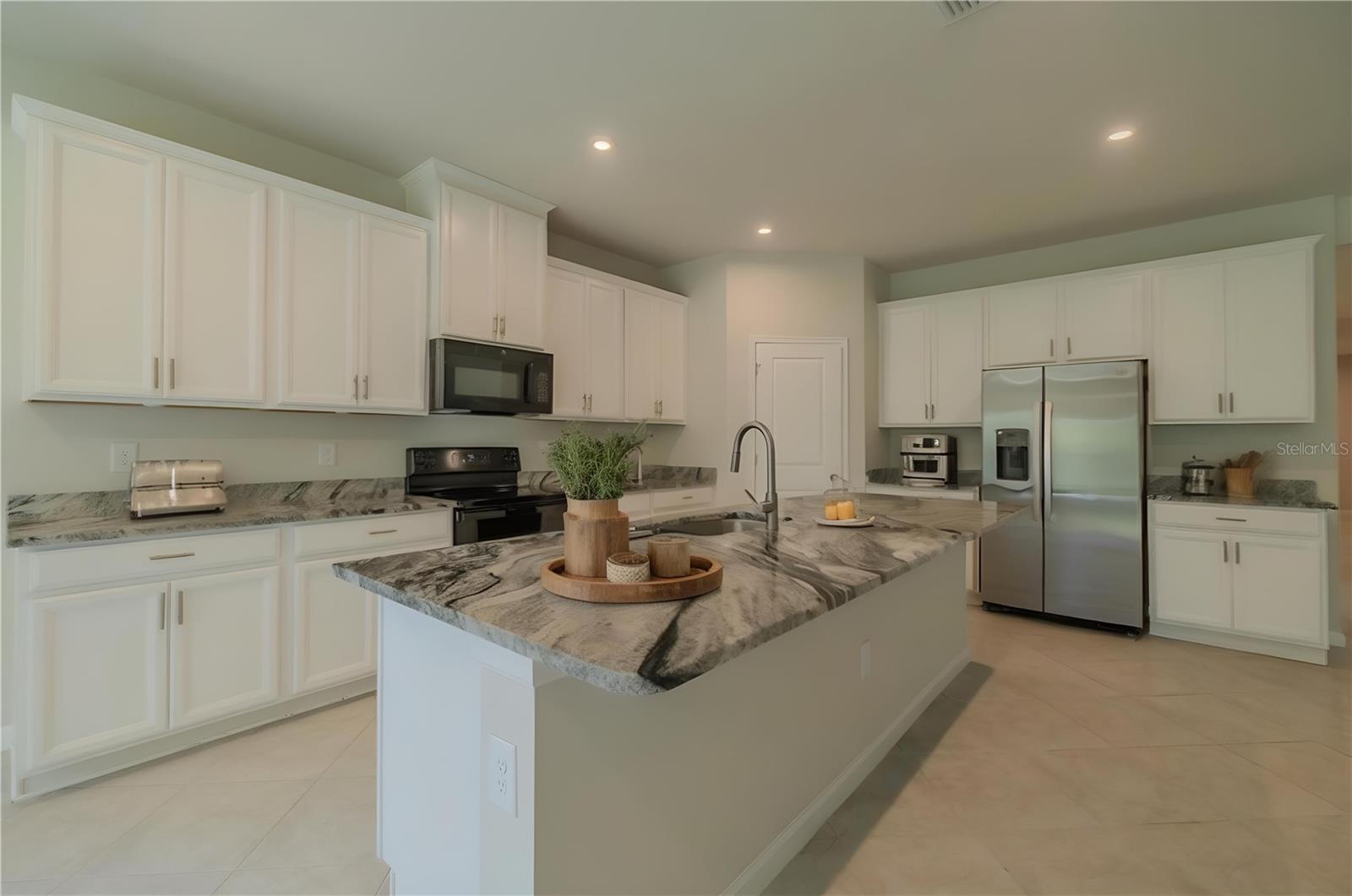 Image 27 of 60 For 11423 61st Street E