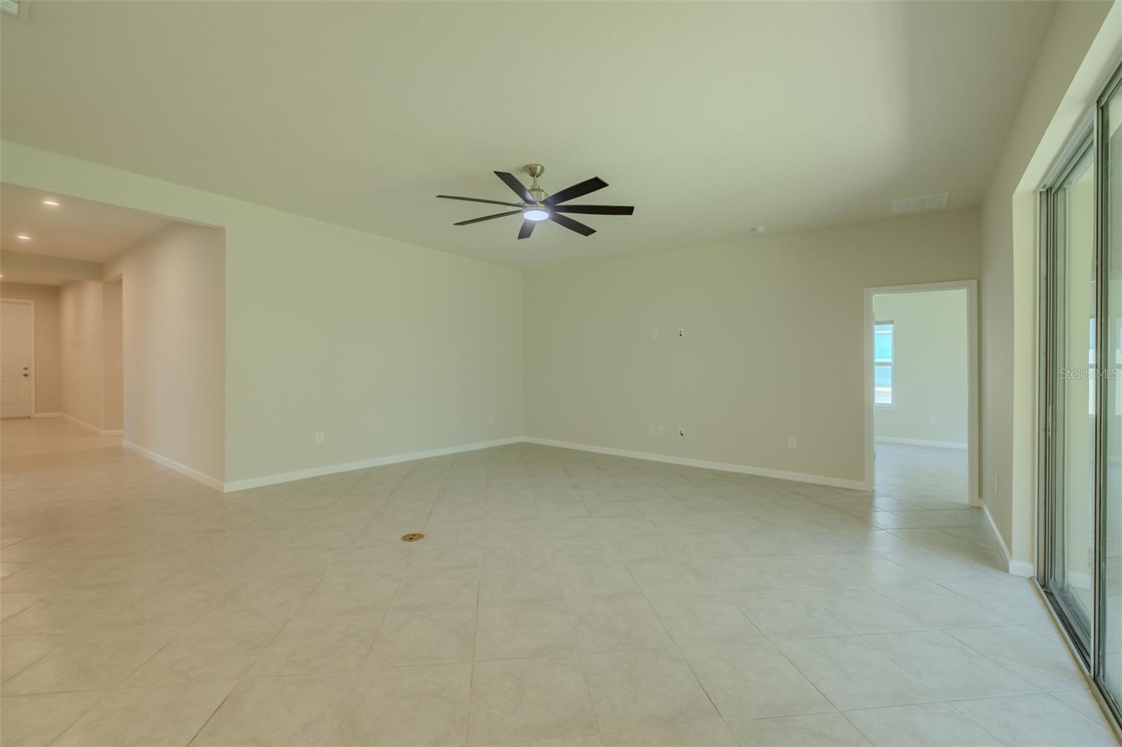 Image 41 of 60 For 11423 61st Street E