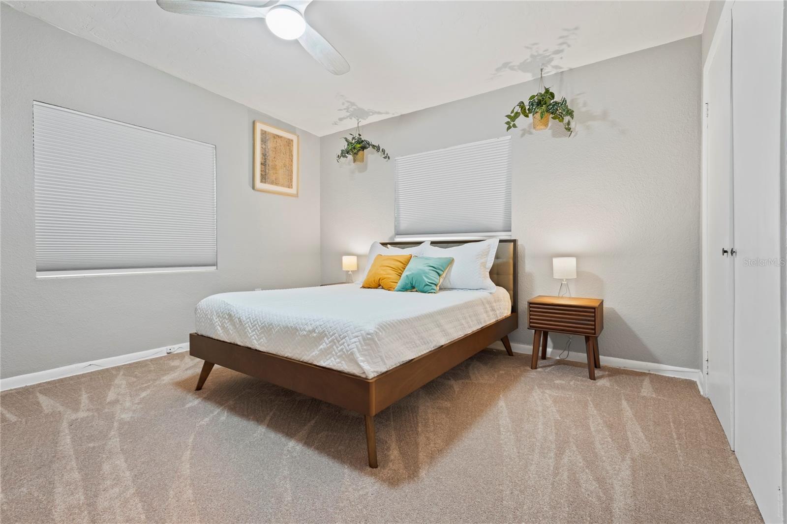 Listing photo id 17 for 12296 144th Lane