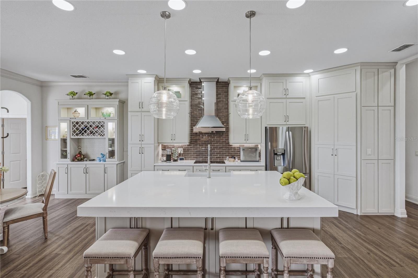 Image 18 of 88 For 13816 Carryback Drive