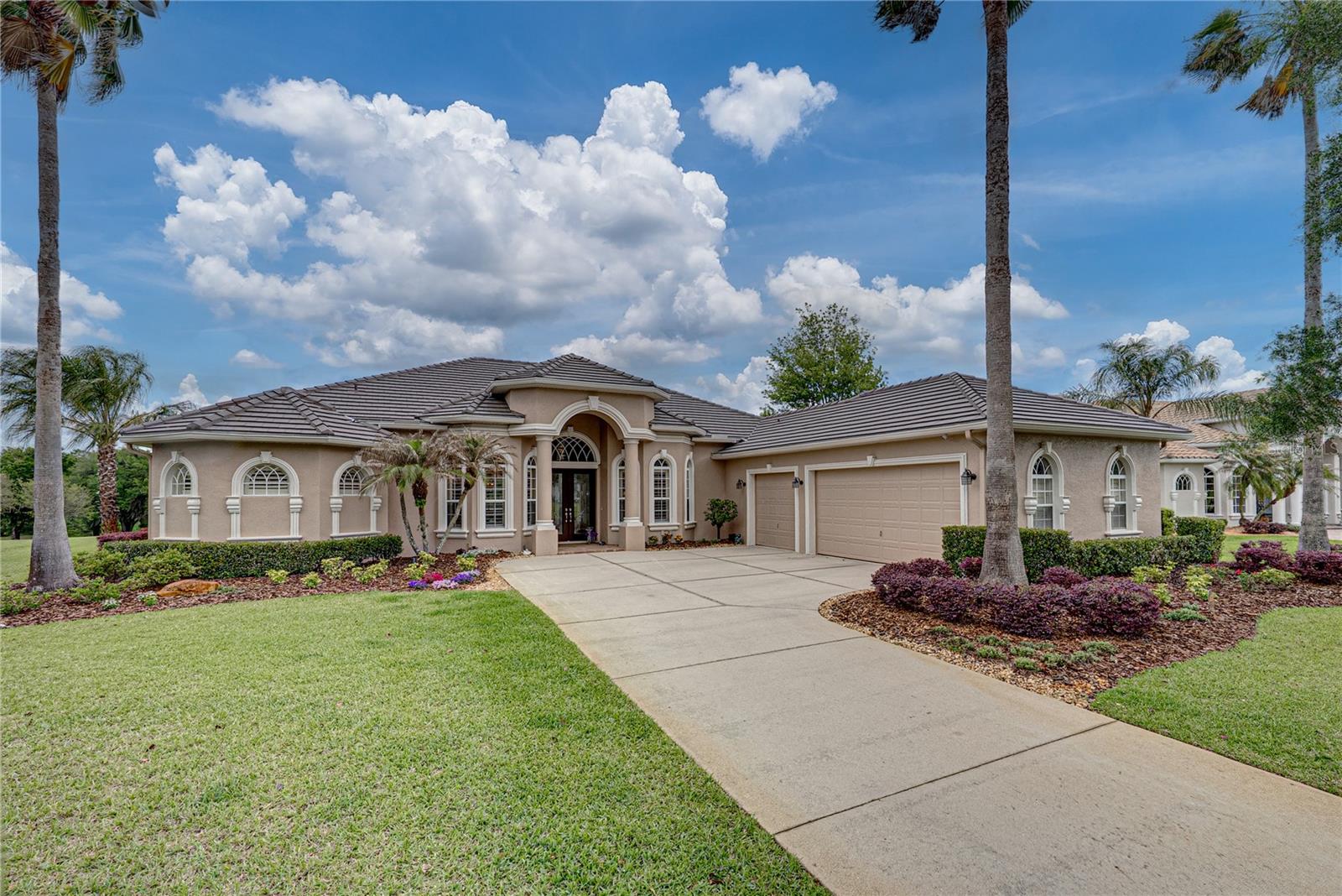 Image 5 of 88 For 13816 Carryback Drive