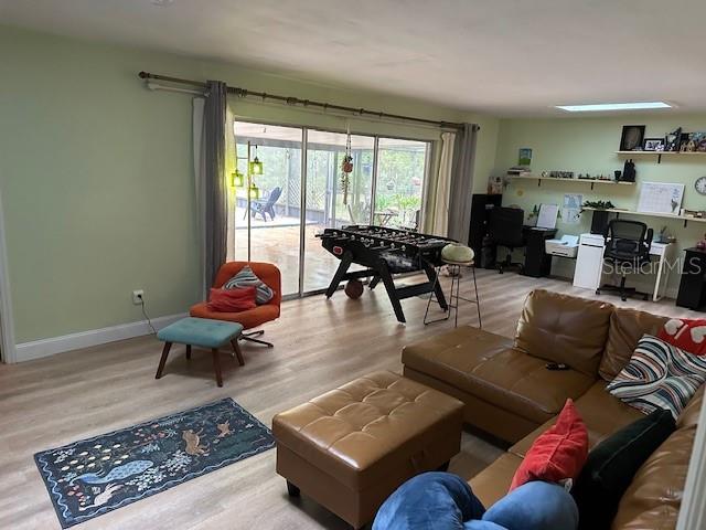 Image 14 of 42 For 12262 Hyacinth Point